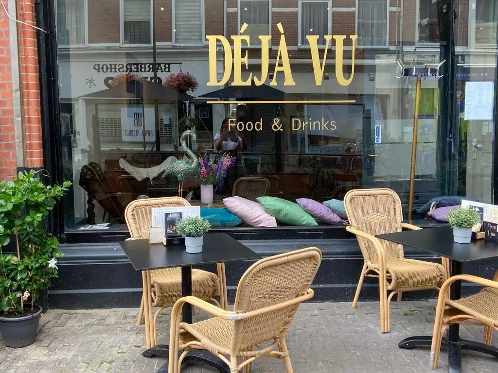 Deja Vu Food & Drinks
