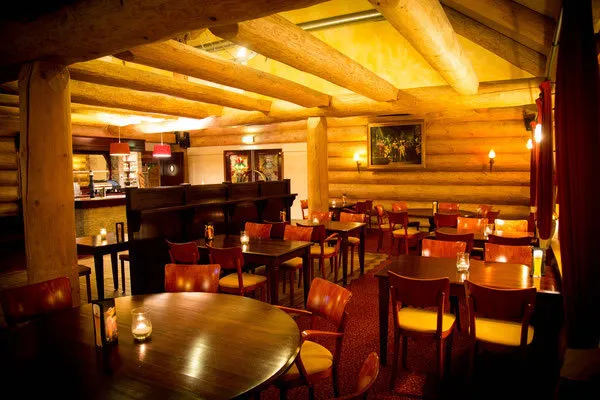 Boomstamrestaurant Het Heemse