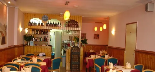 Everest Tandoori Restaurant
