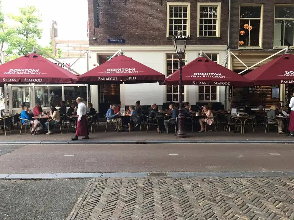 DOWNTOWN Grill Restaurant