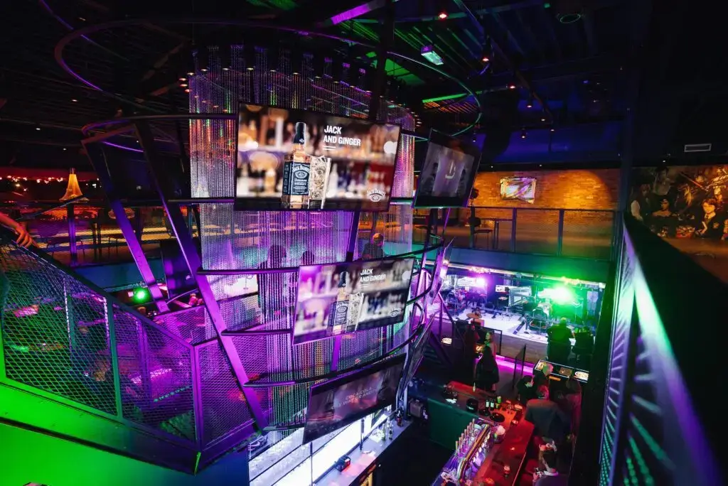 Hollywood Event Center - Sportsbar