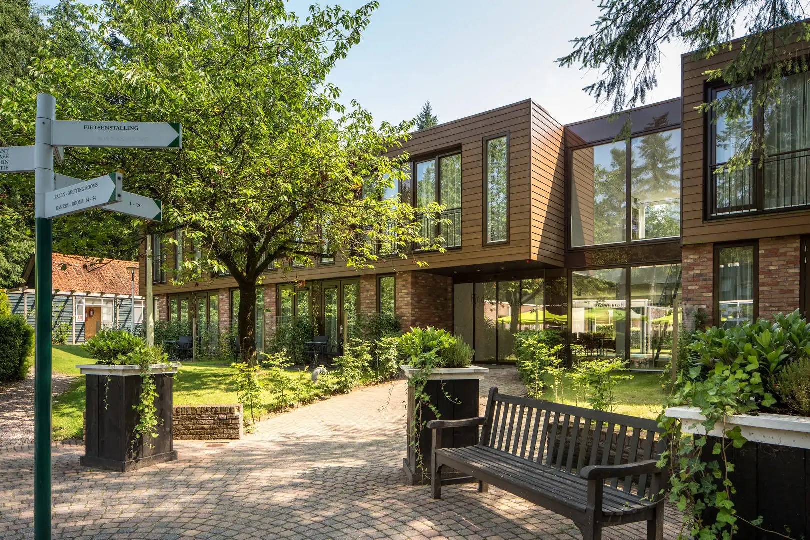 Restaurant De Seizoenen (by Fletcher)