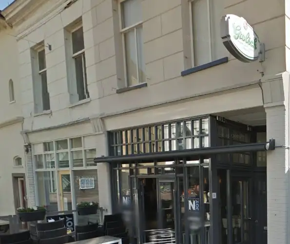 Njoy Cafe Eten & Drinken