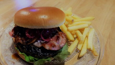 Diner Cadeau Beek Bak & Brouw, Bier-Burgers-Pizza