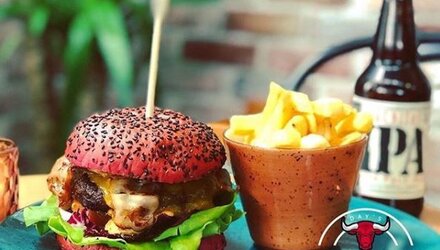 Diner Cadeau Amsterdam Day's StoneGrill 1870 (ZO T/M DO, Accepteert alleen Fysieke Diner Cadeaukaarten)