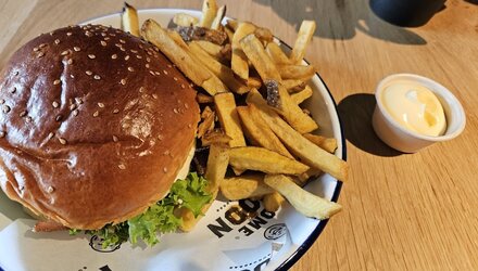 Diner Cadeau Geffen Ome Toon Burgerbar Geffen